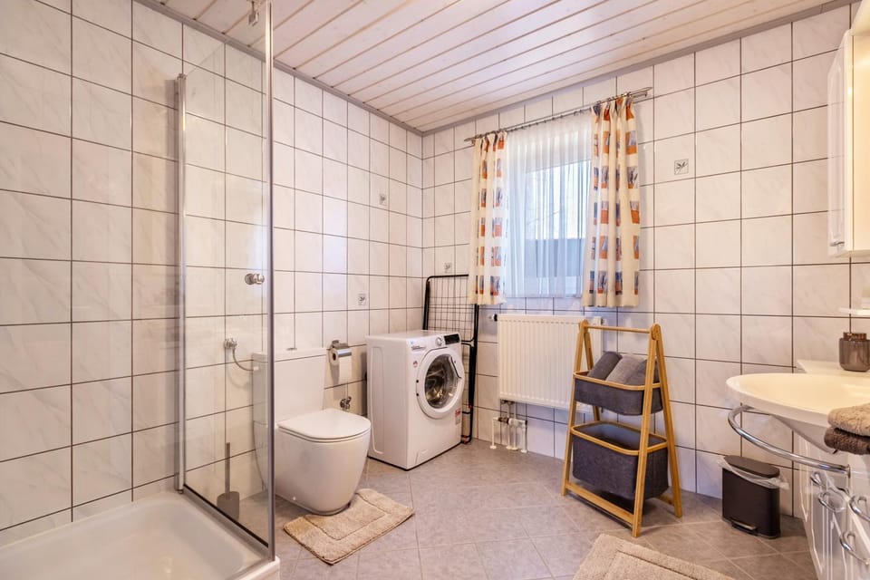 Bathroom, Living room