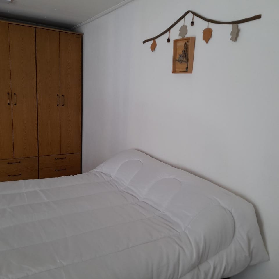 Habitacion con baño en Sweet Vacation rental in El Bolsón
