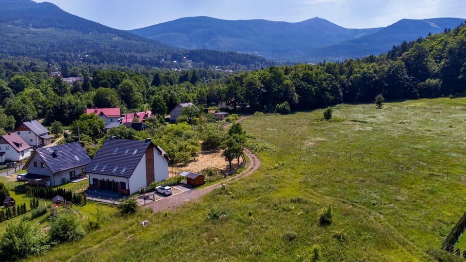 Apartament Zacisze pod Księżą Górą Apartment in Lower Silesian Voivodeship