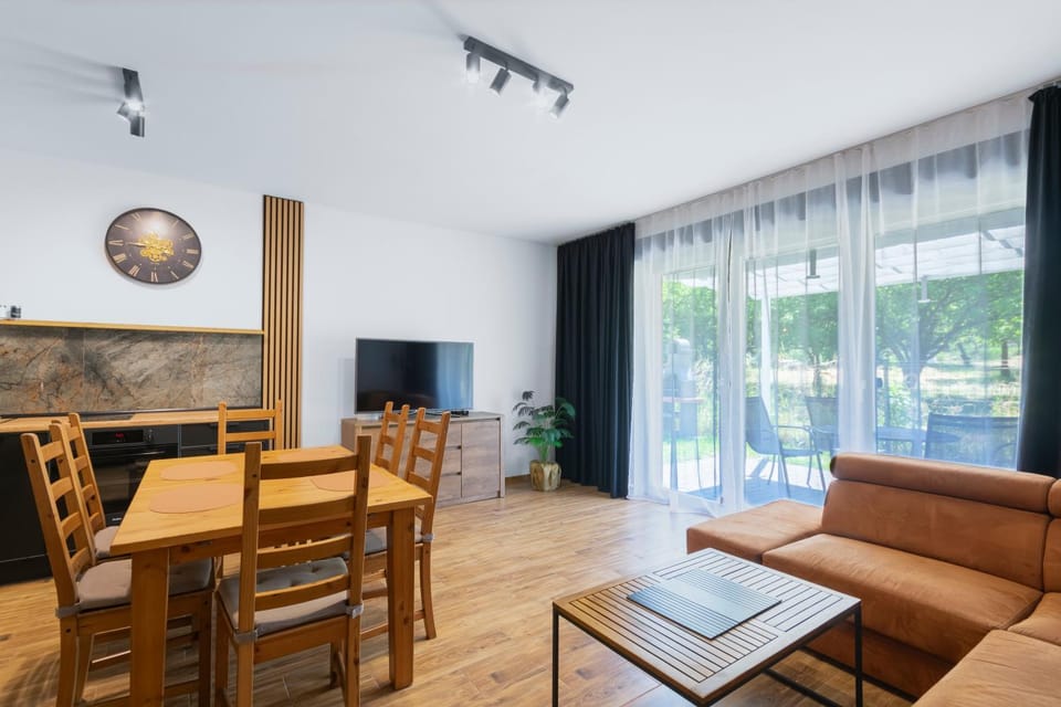 Apartament Zacisze pod Księżą Górą Apartment in Lower Silesian Voivodeship