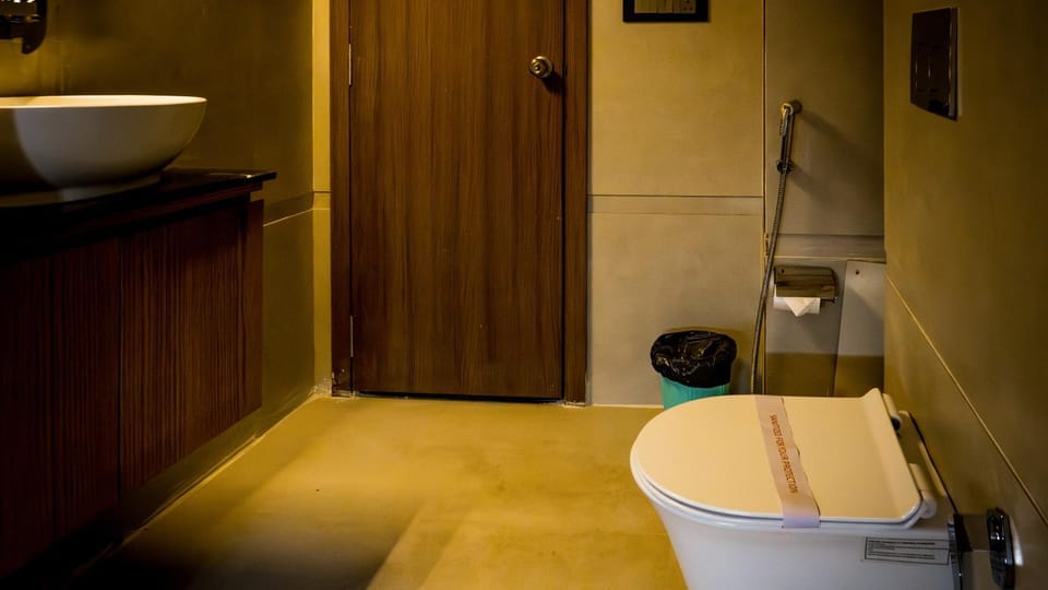 Toilet, Bathroom