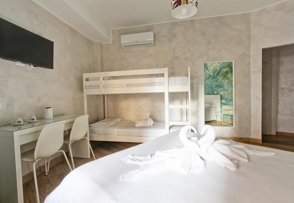 Marble Rooms Bed and Breakfast in Rome