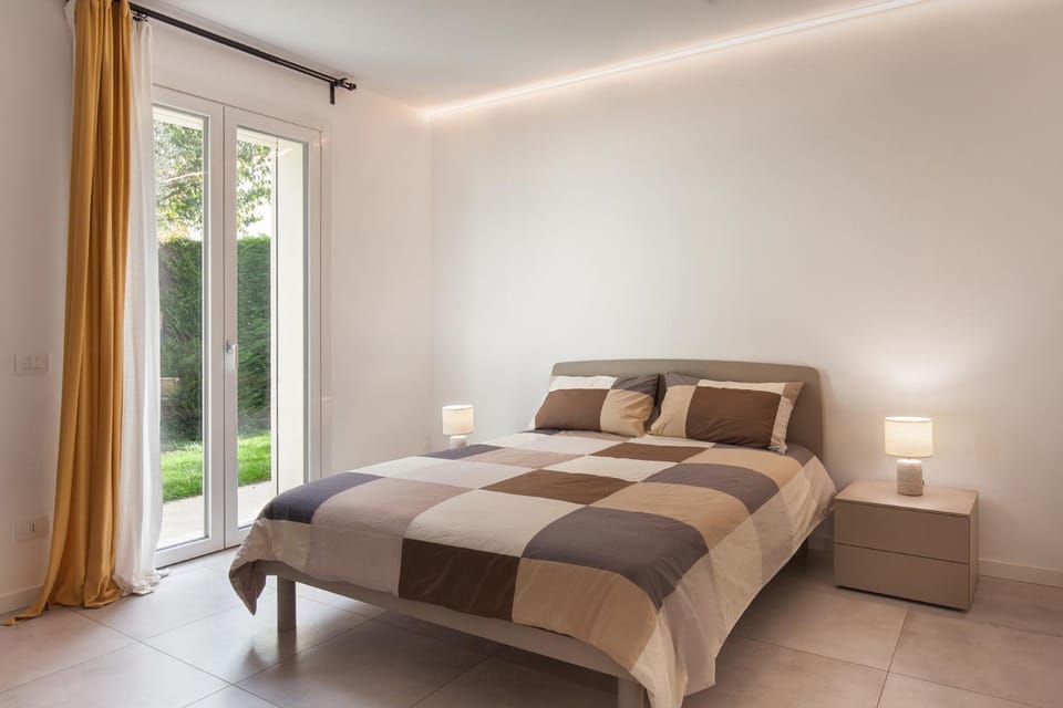 Villa Manzoni Apt 1 Apartment in Bardolino