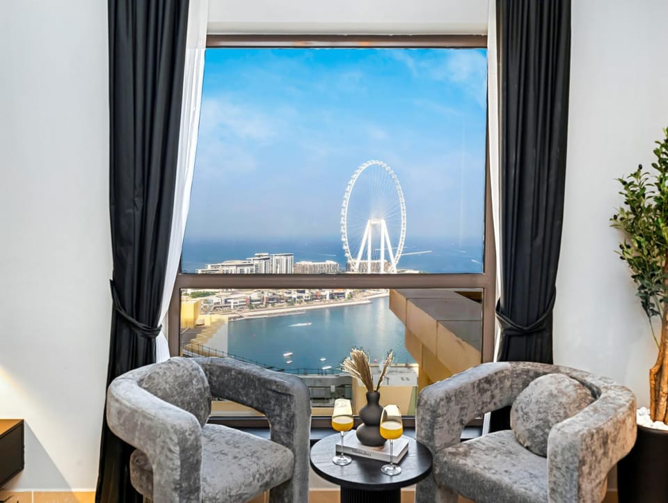 View (from property/room), Seating area, Sea view
