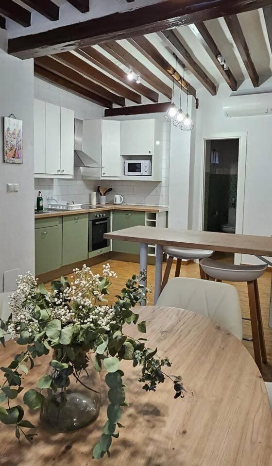 LovelyLoft Trafalgar House in Alicante
