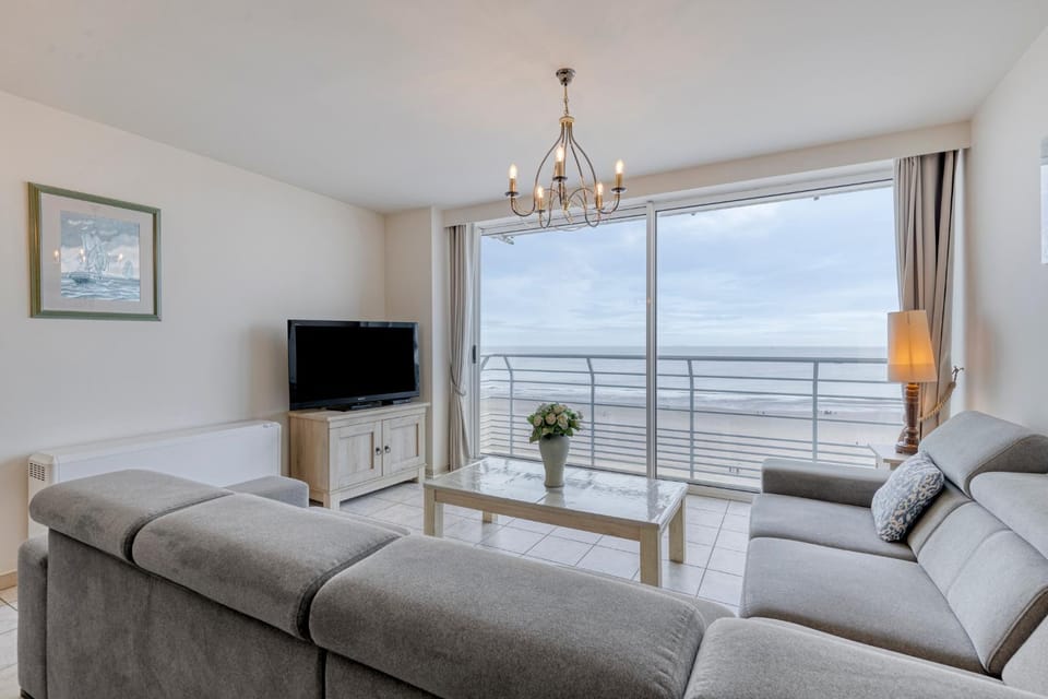 Property building, Balcony/Terrace
