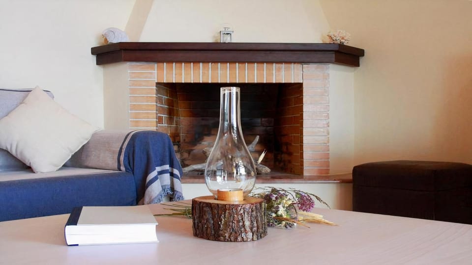 Living room, Seating area, flat iron