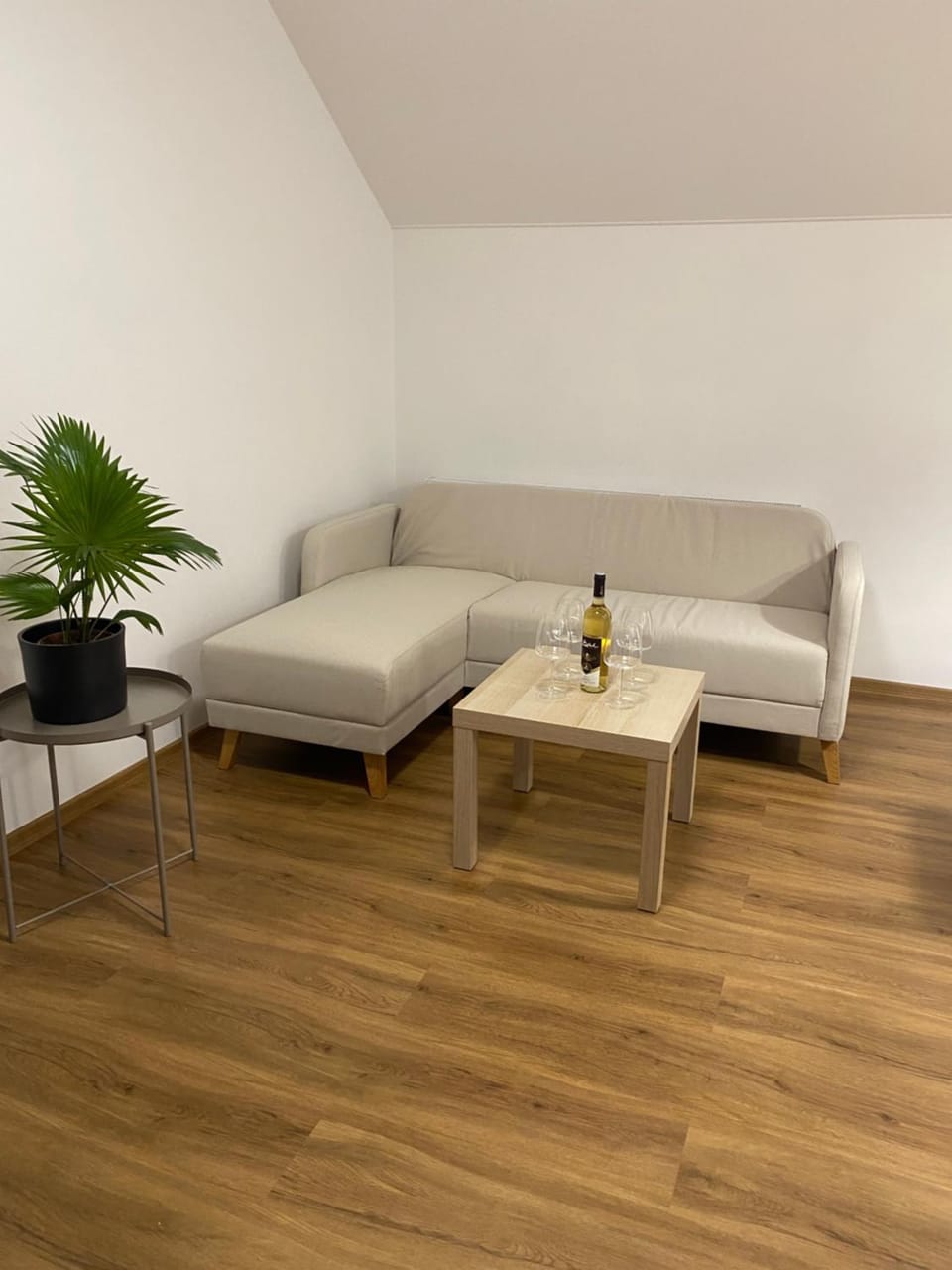 Communal lounge/ TV room, Living room