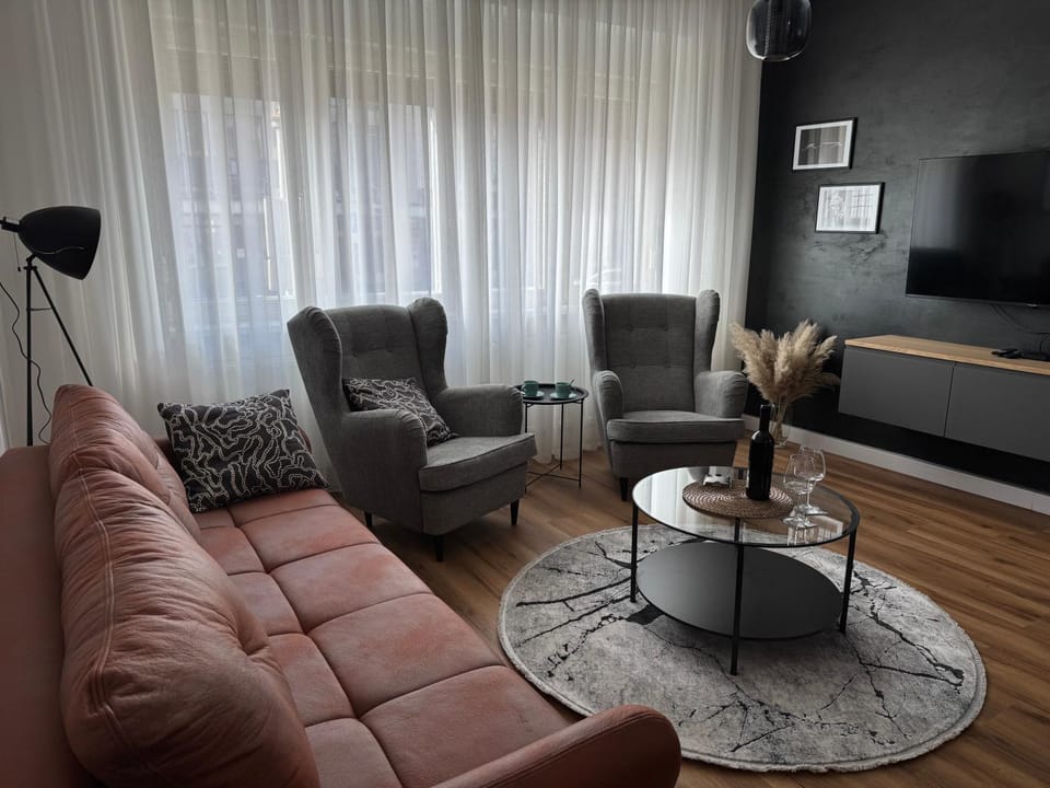 Apartment Lola Brand New, Self check-in 0-24, Free parking Apartment in Croatia