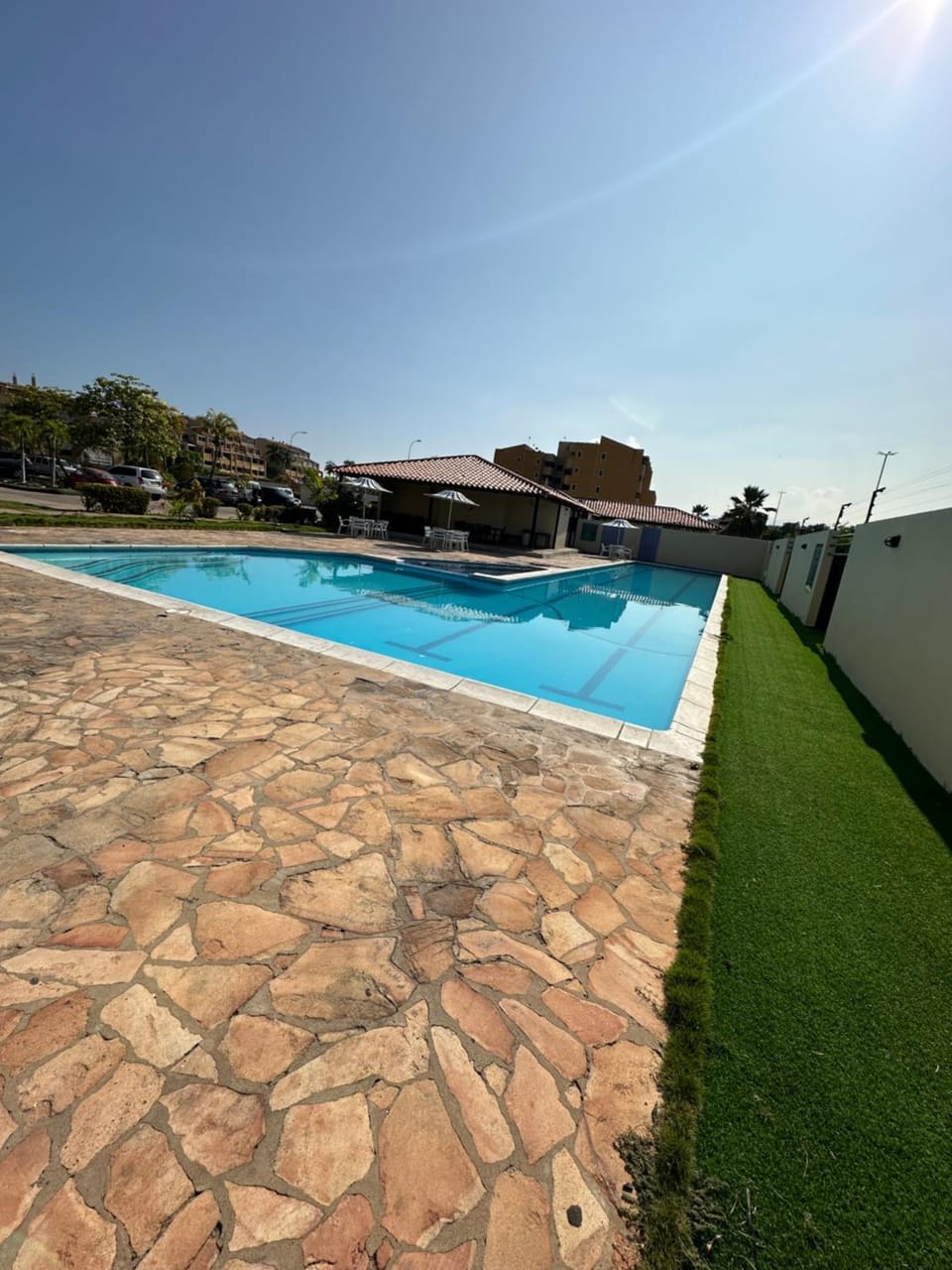 Swimming pool, Swimming pool