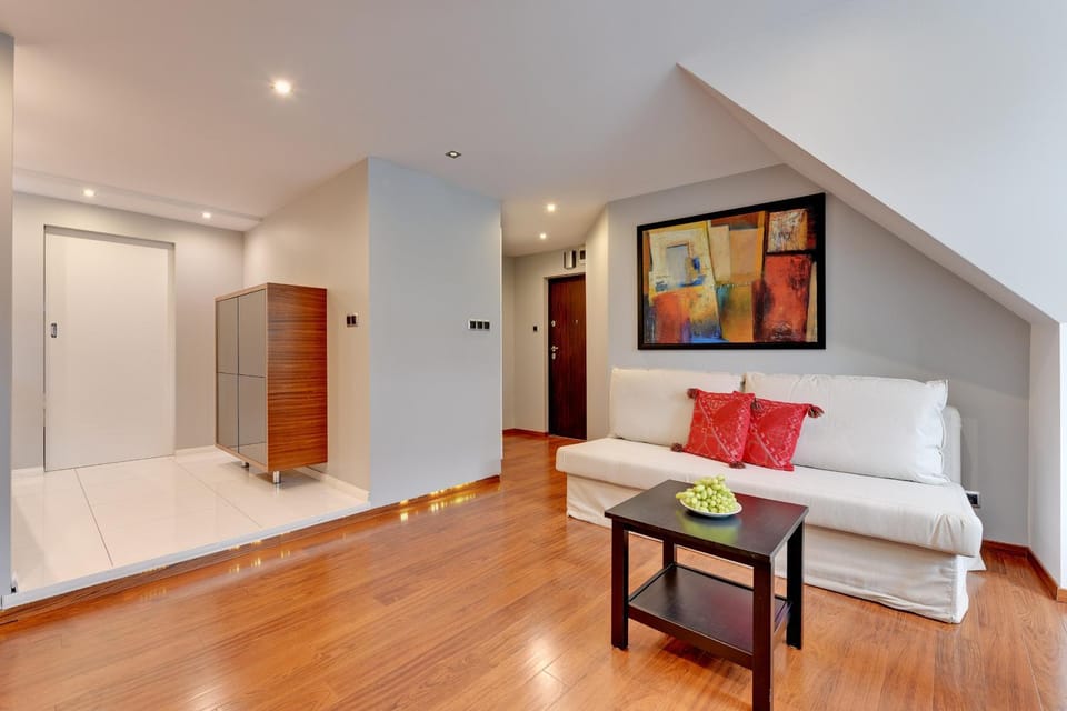 Living room, Photo of the whole room, Seating area, wardrobe