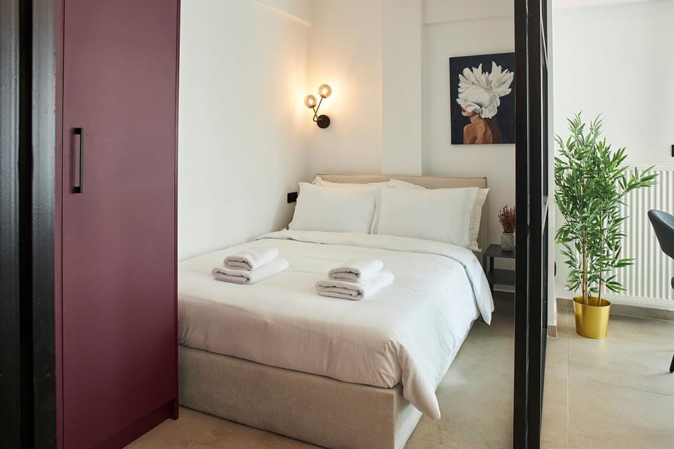 Bed, Photo of the whole room, Bedroom, wardrobe