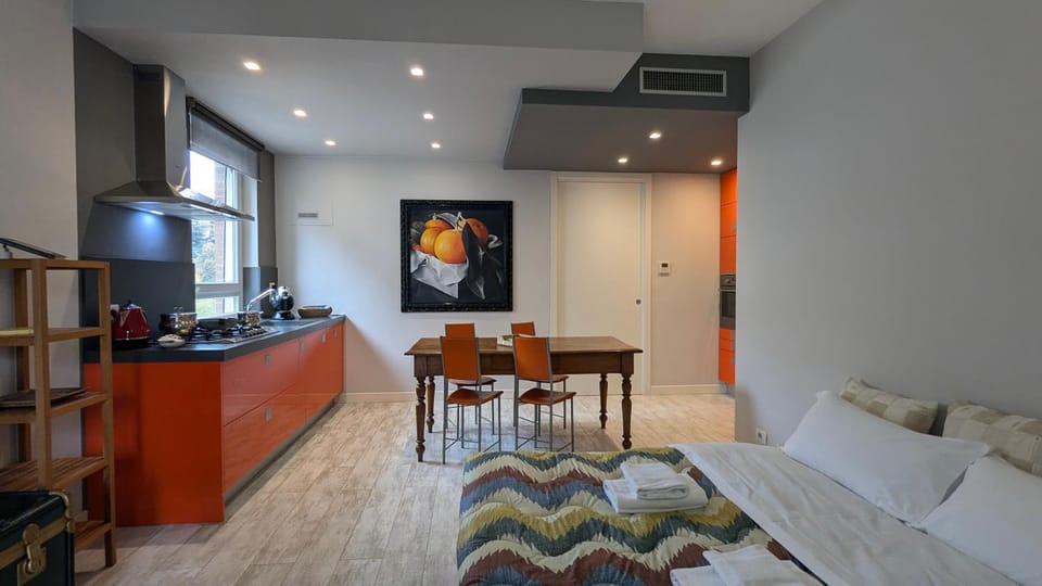 TV and multimedia, Dining area