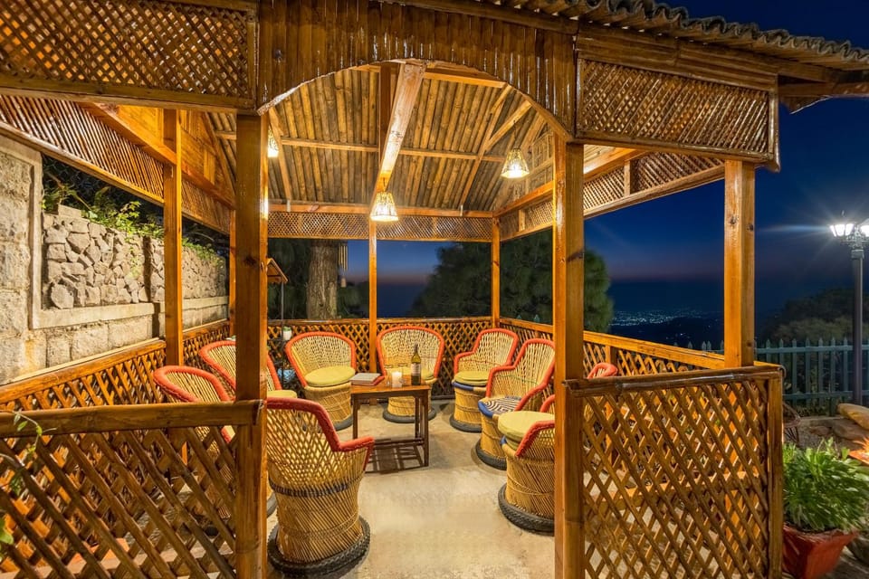 Night, View (from property/room), Balcony/Terrace, Living room, Seating area