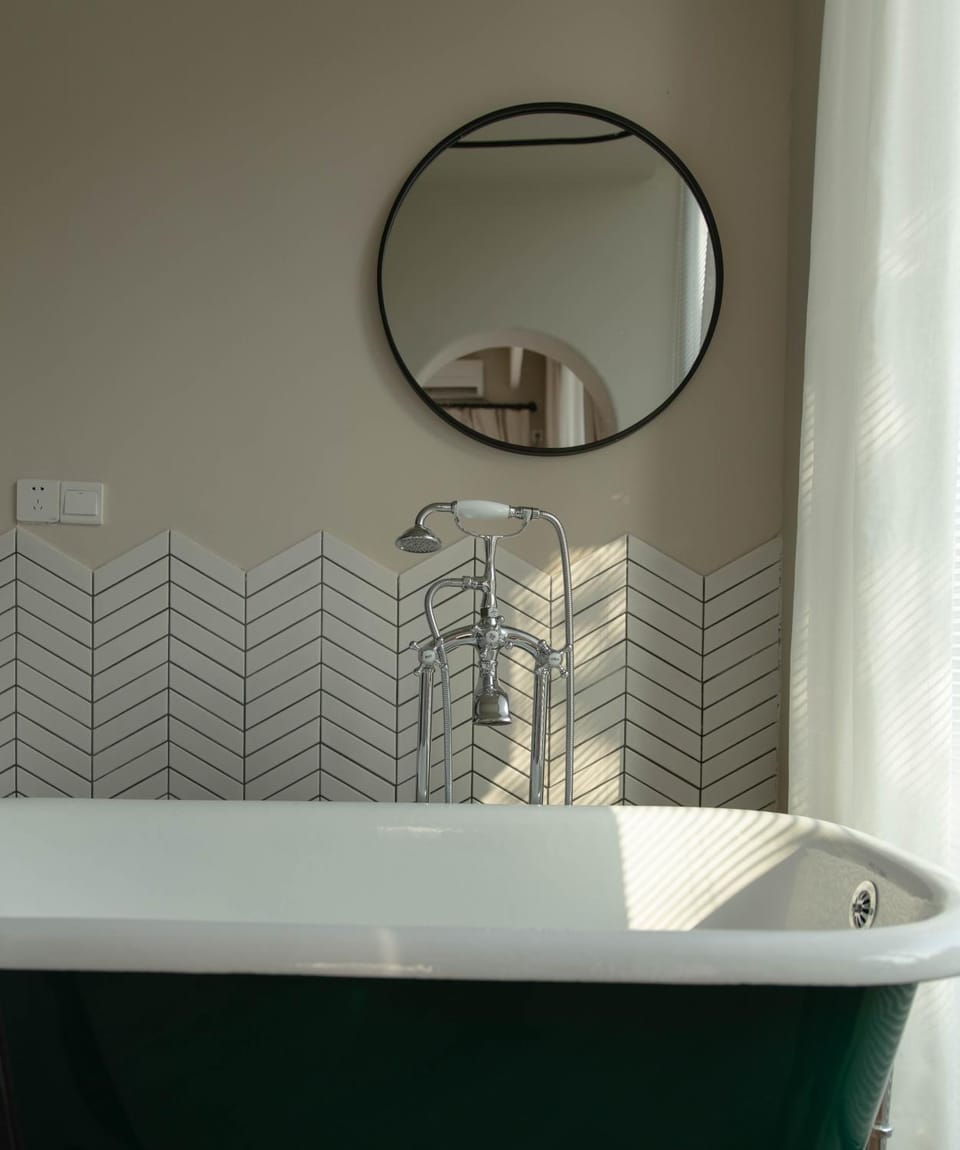 Bathroom, Bath