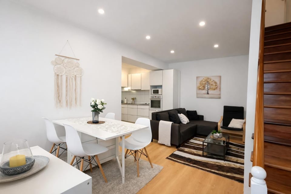 Living room, Dining area, kitchen