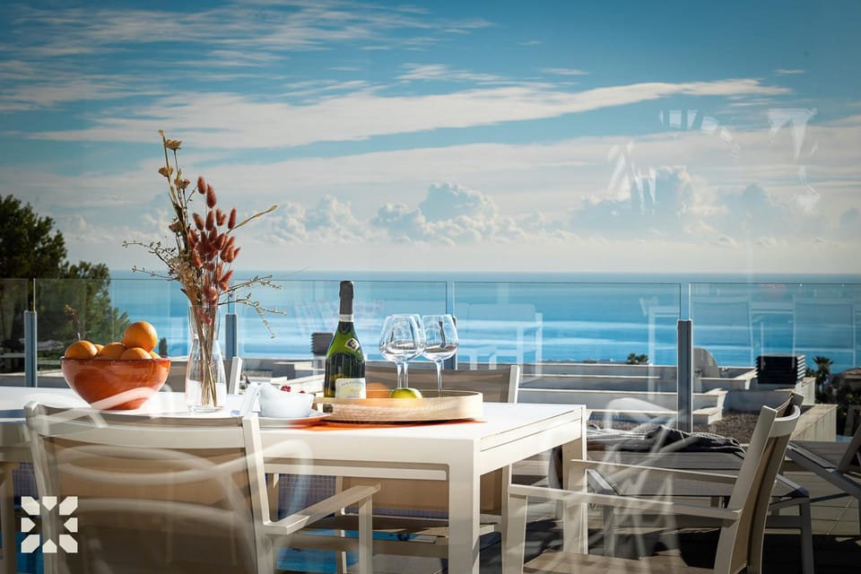 Natural landscape, Banquet/Function facilities, Dining area
