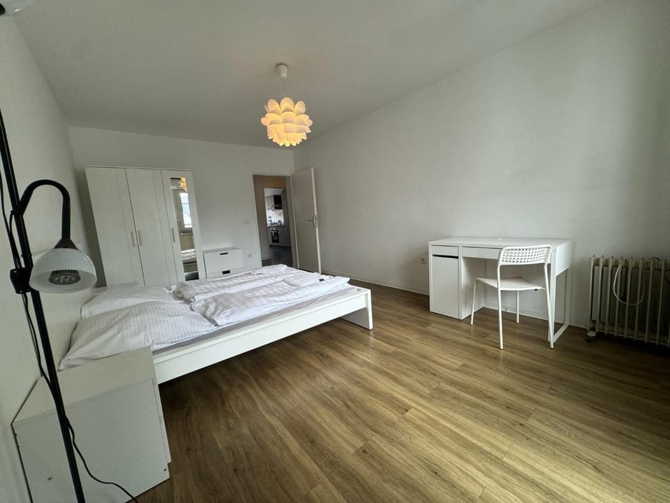 Bed, Photo of the whole room, Bedroom, wardrobe