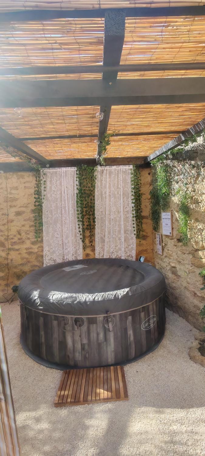 Hot Tub