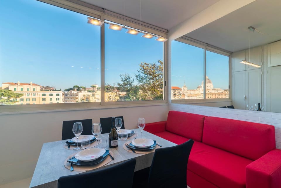 View (from property/room), Balcony/Terrace, Living room, Seating area, Dining area