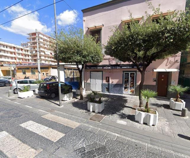 Property building, Neighbourhood, Street view, Location