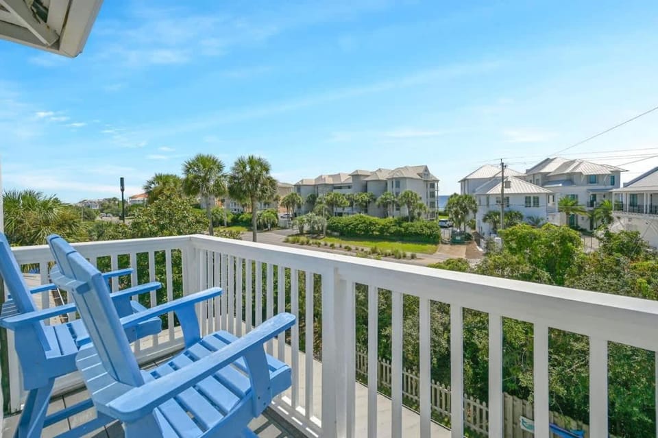 Wave on Wave by Stay on 30A- Pool, Bikes House in Seacrest