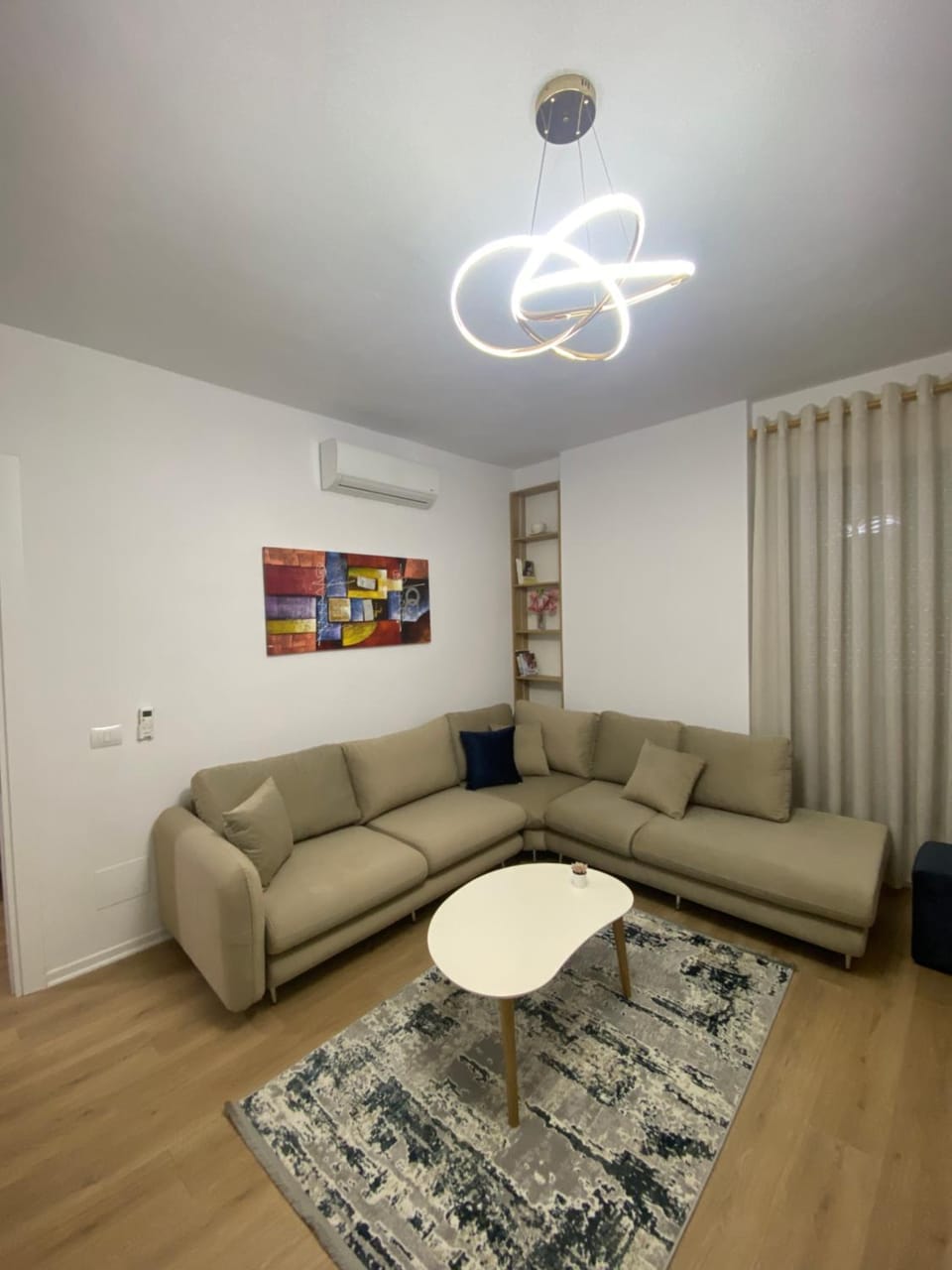 Living room, Seating area, air conditioner