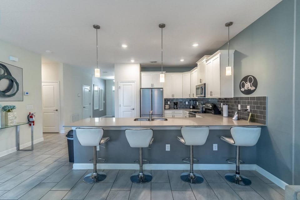 8907 Champions Gate House in Four Corners