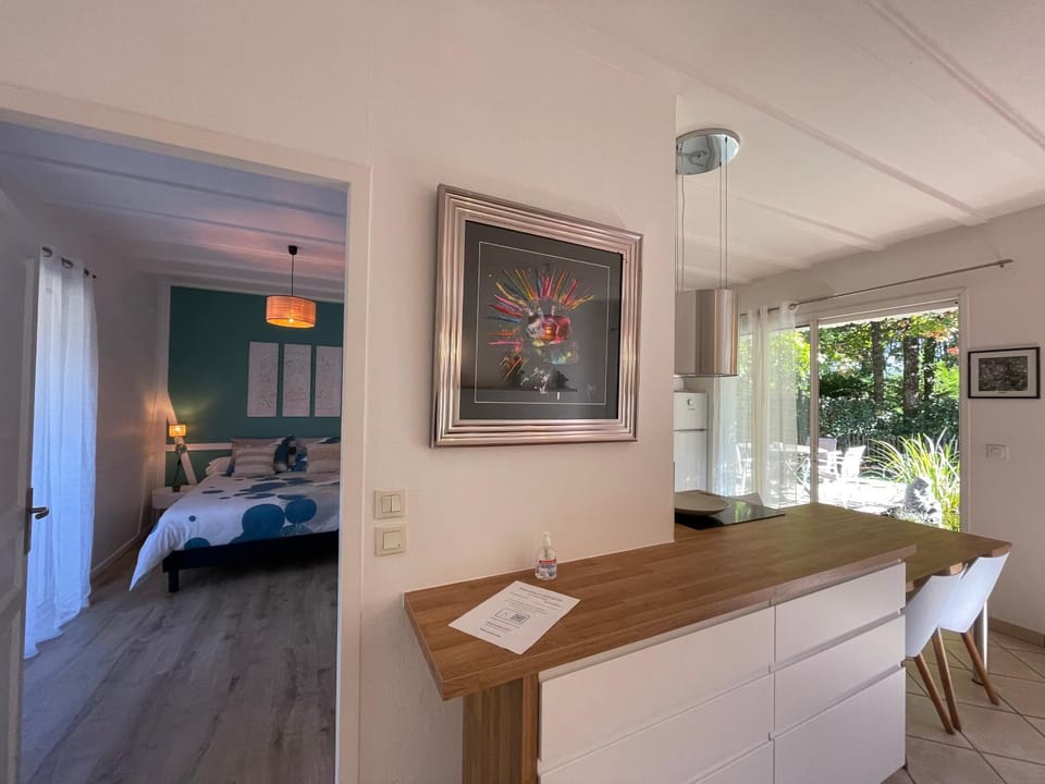 Living room, Bedroom