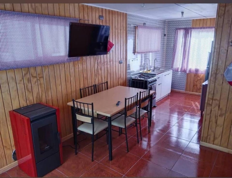 TV and multimedia, Kitchen or kitchenette, Dining area