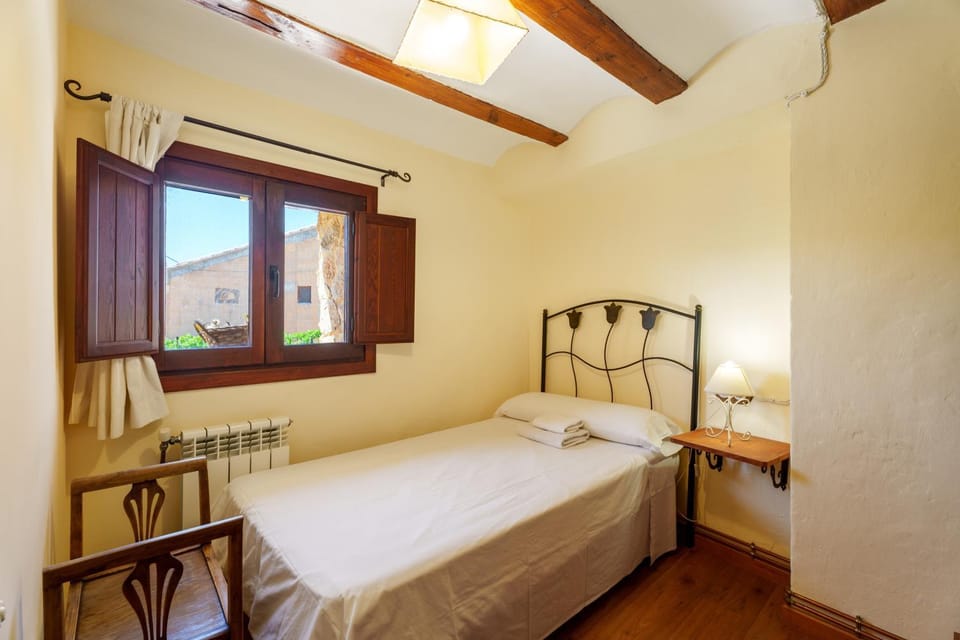 Property building, Living room, Bedroom