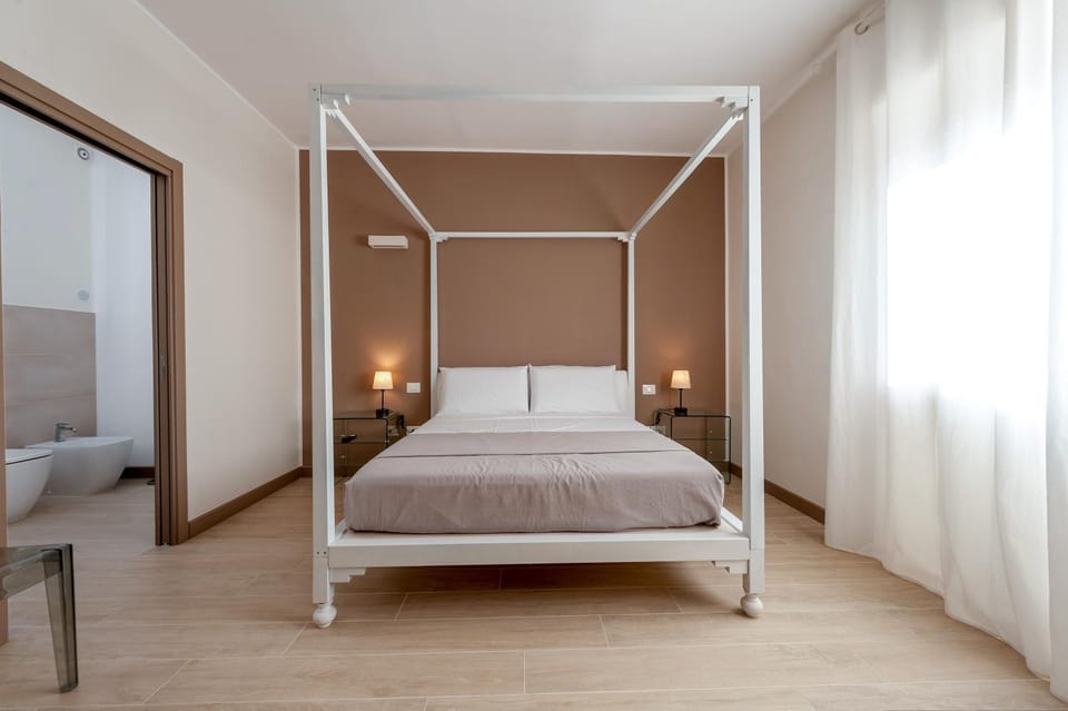 Living room, Bedroom