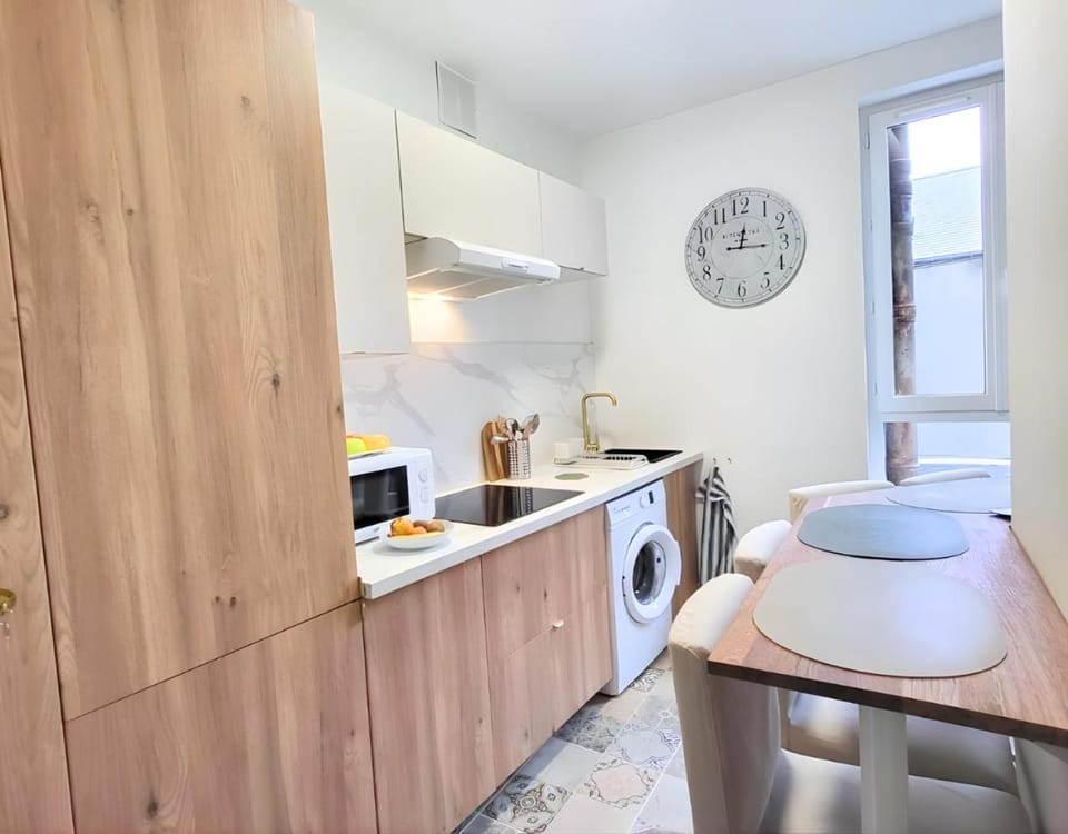 Le Havre Haussmannien - Balnéo, proche Centre-ville et Gare Apartment in Le Havre