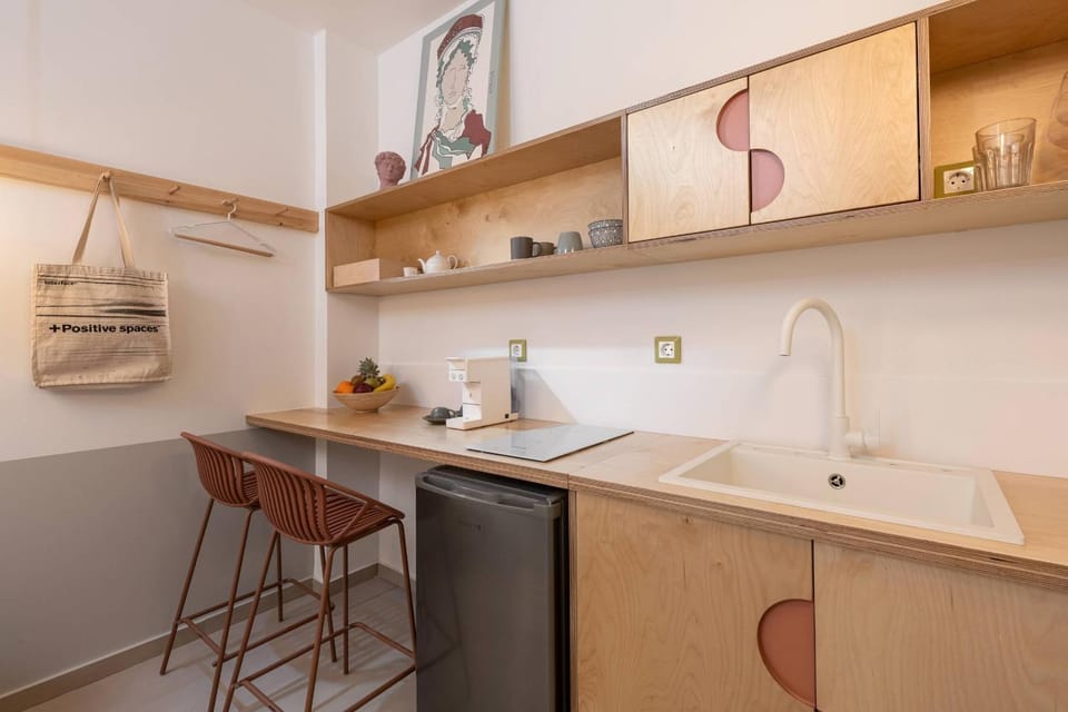Coffee/tea facilities, Kitchen or kitchenette