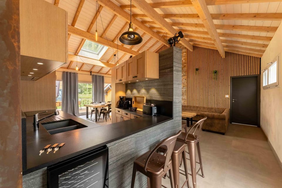 Lounge or bar