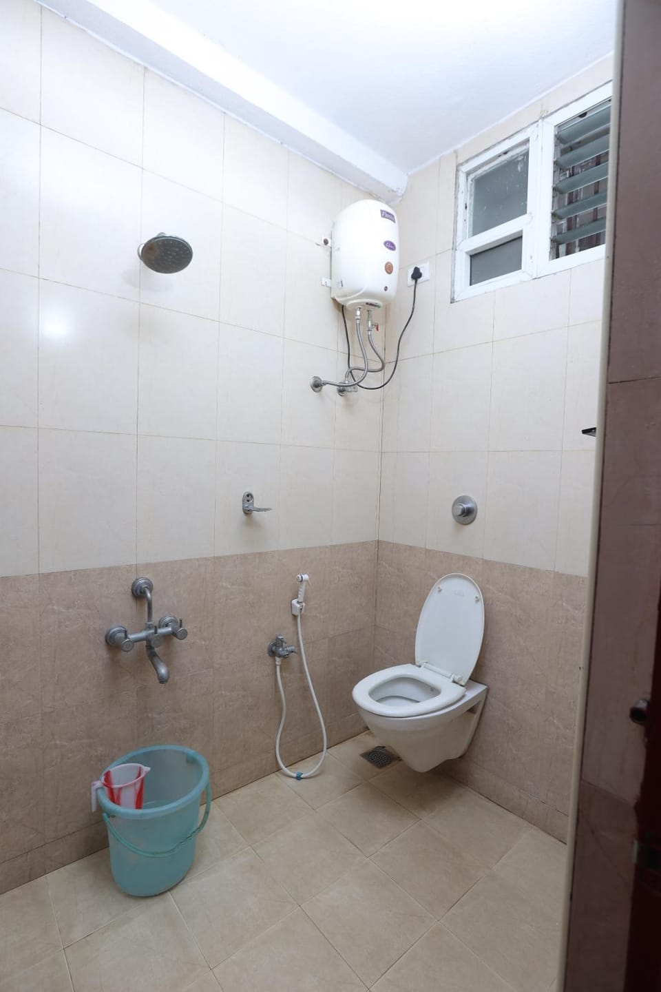Happy homes services apartments -Near-Olympia Technology Park-SKCL Central Square Vacation rental in Chennai