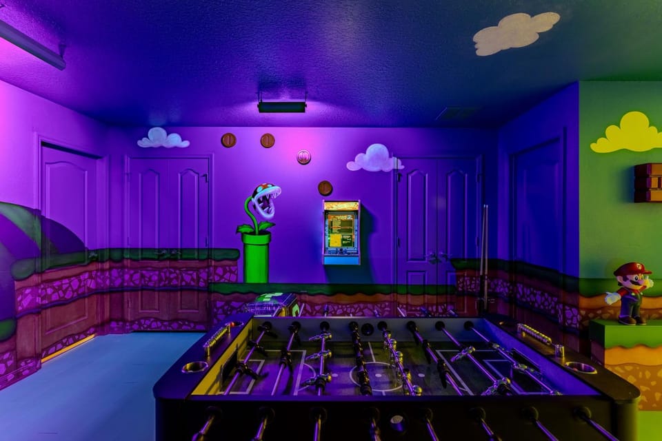 Communal lounge/ TV room, Game Room, Evening entertainment