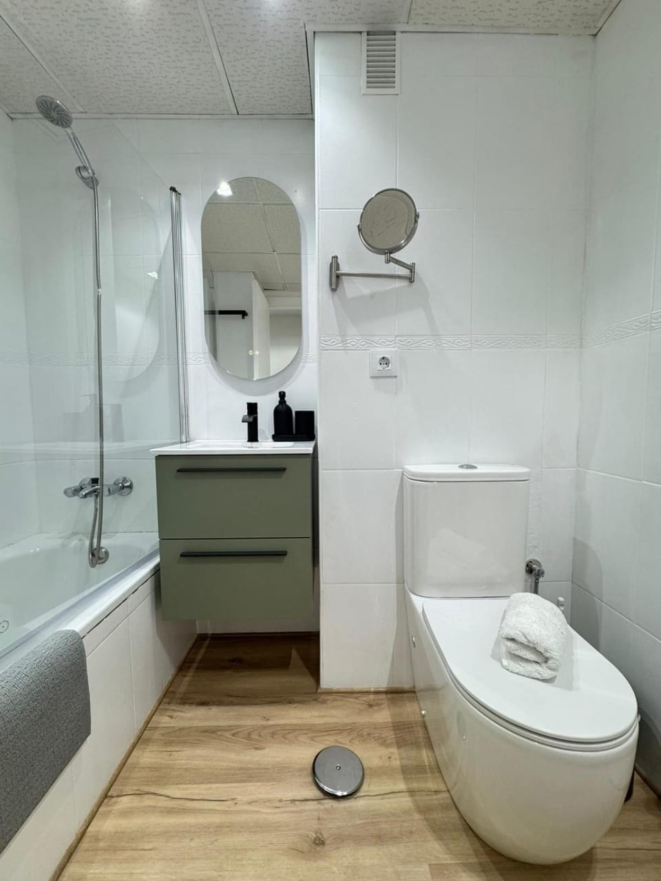 Toilet, Bathroom
