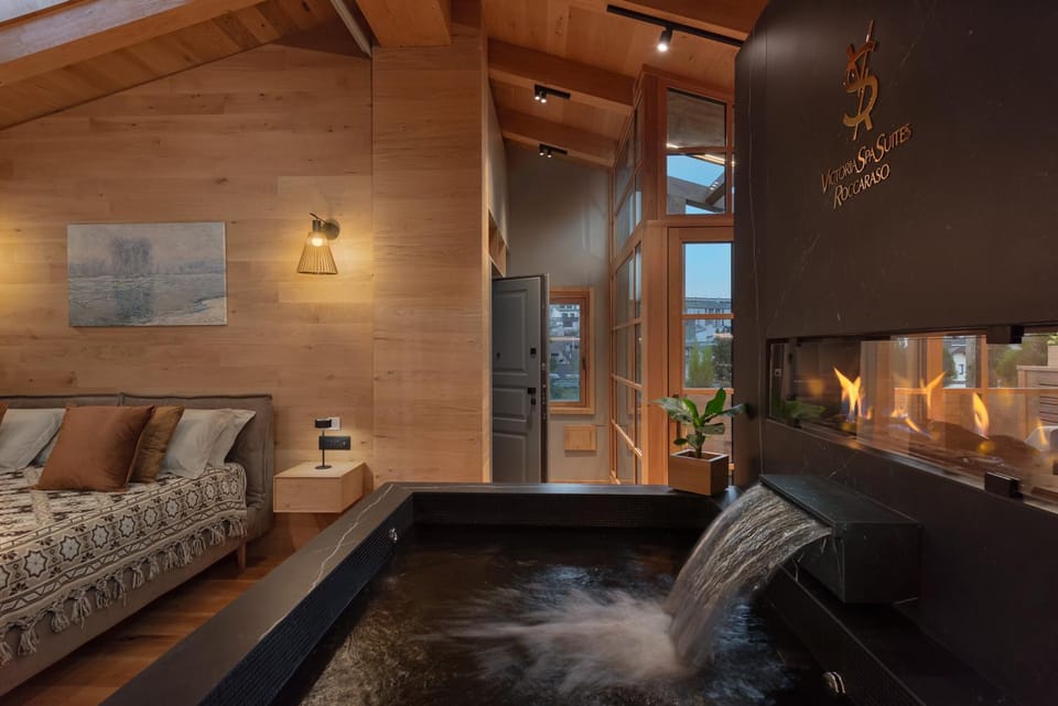 Hot Tub, Sauna, Solarium, Steam room, Balcony/Terrace, Bedroom, minibar, VIP