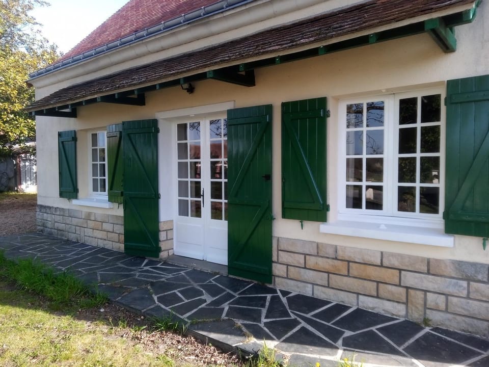 Property building, Patio
