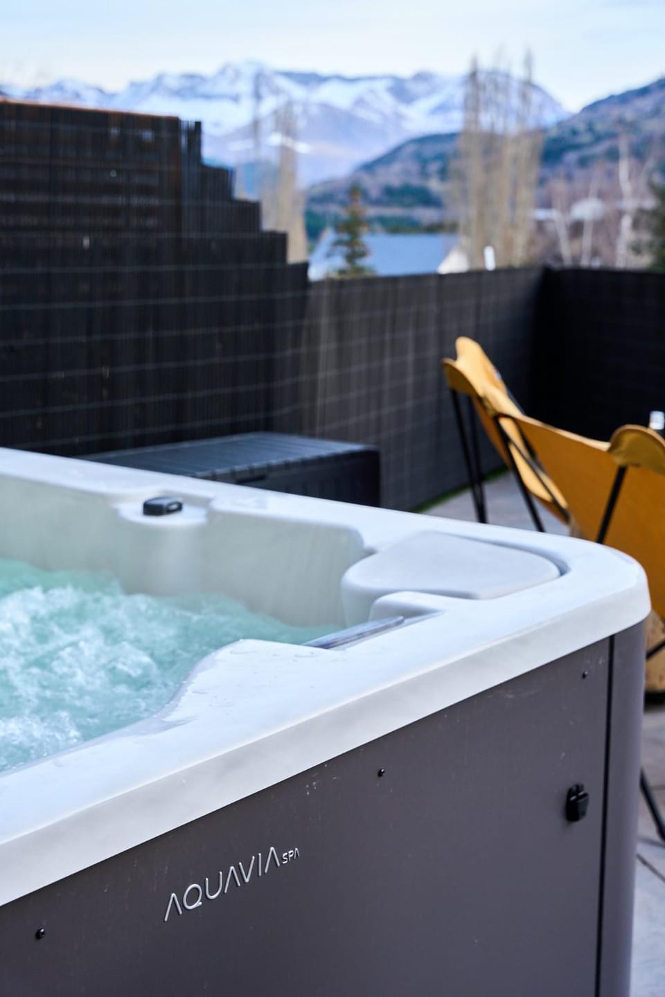 LUX Mountain con vistas y jacuzzi - Arafita Apartamentos Apartment in Sallent de Gállego