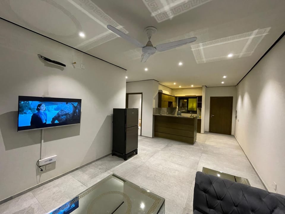 Communal lounge/ TV room, TV and multimedia, Kitchen or kitchenette, kitchen