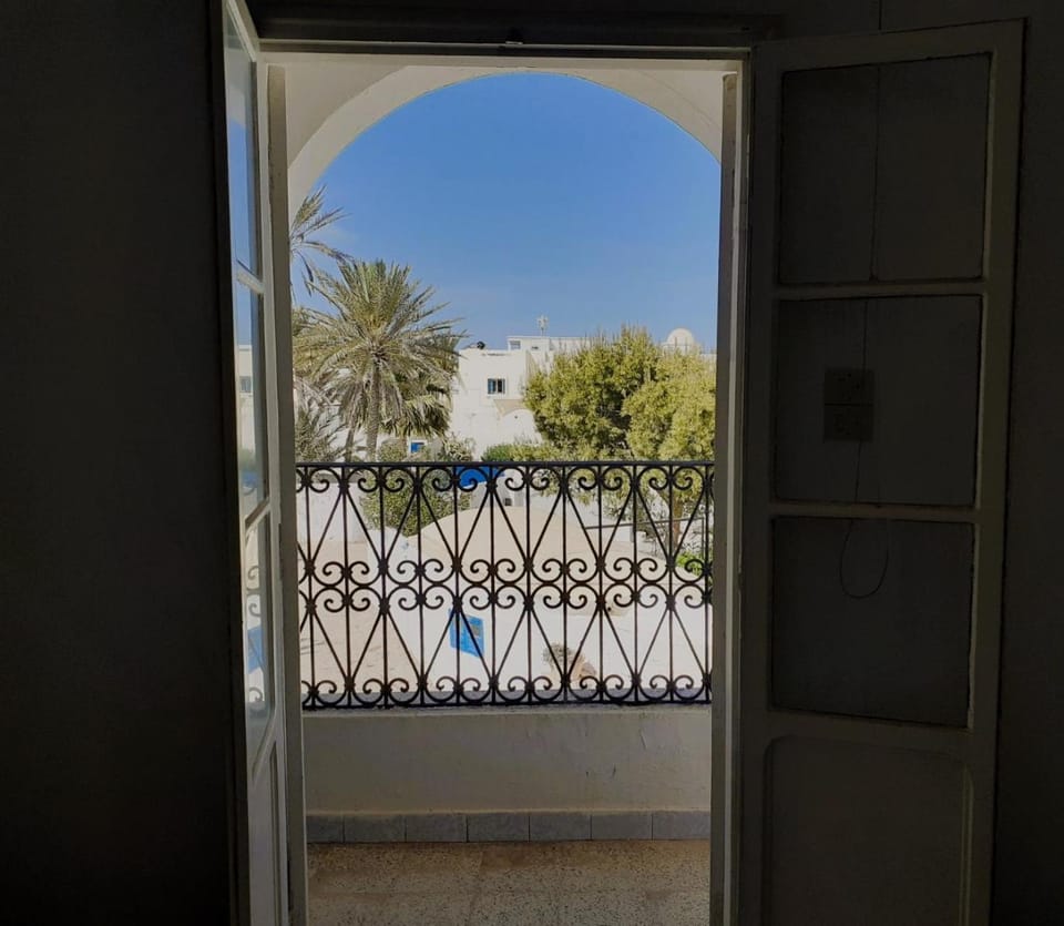 View (from property/room), Balcony/Terrace
