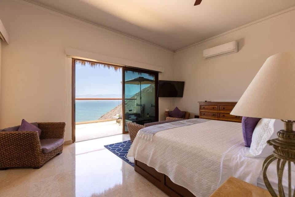 Ocean View Condo with Resort Pool & Beach Apartment in La Cruz de Huanacaxtle