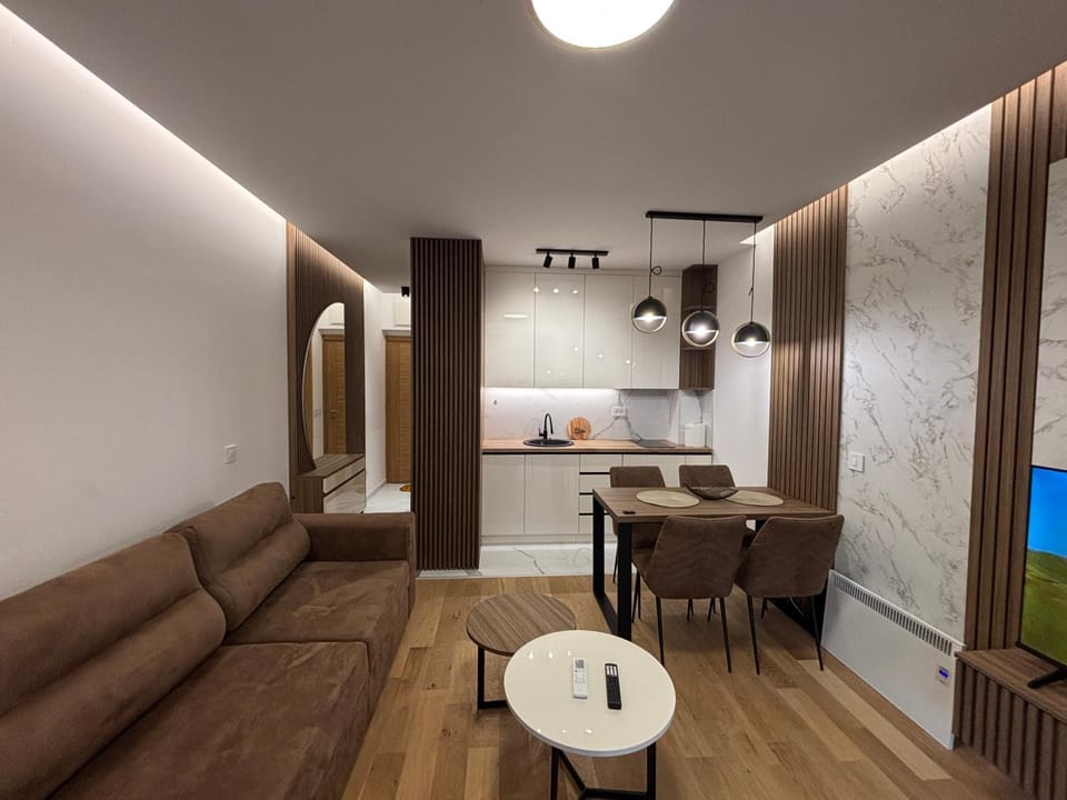Living room, Seating area, Dining area