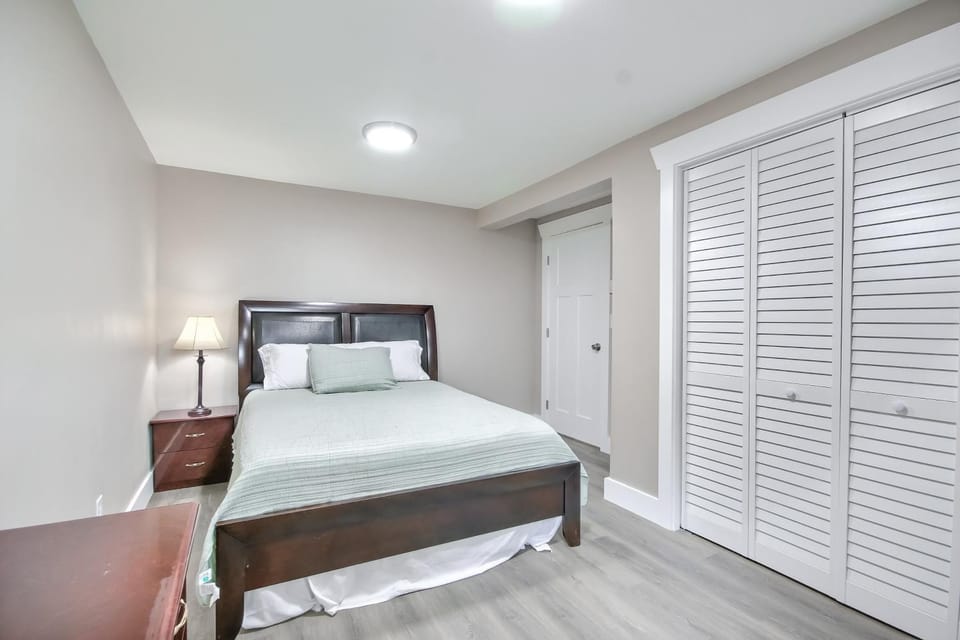 Bed, Bedroom, wardrobe