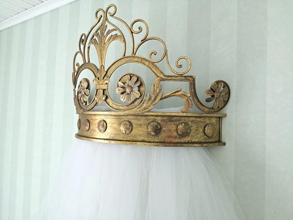 Decorative detail
