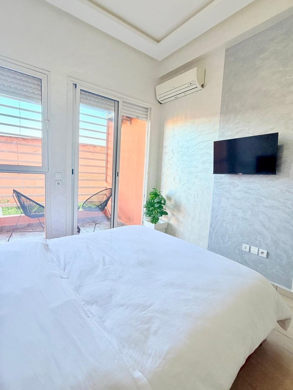TV and multimedia, Bedroom, air conditioner