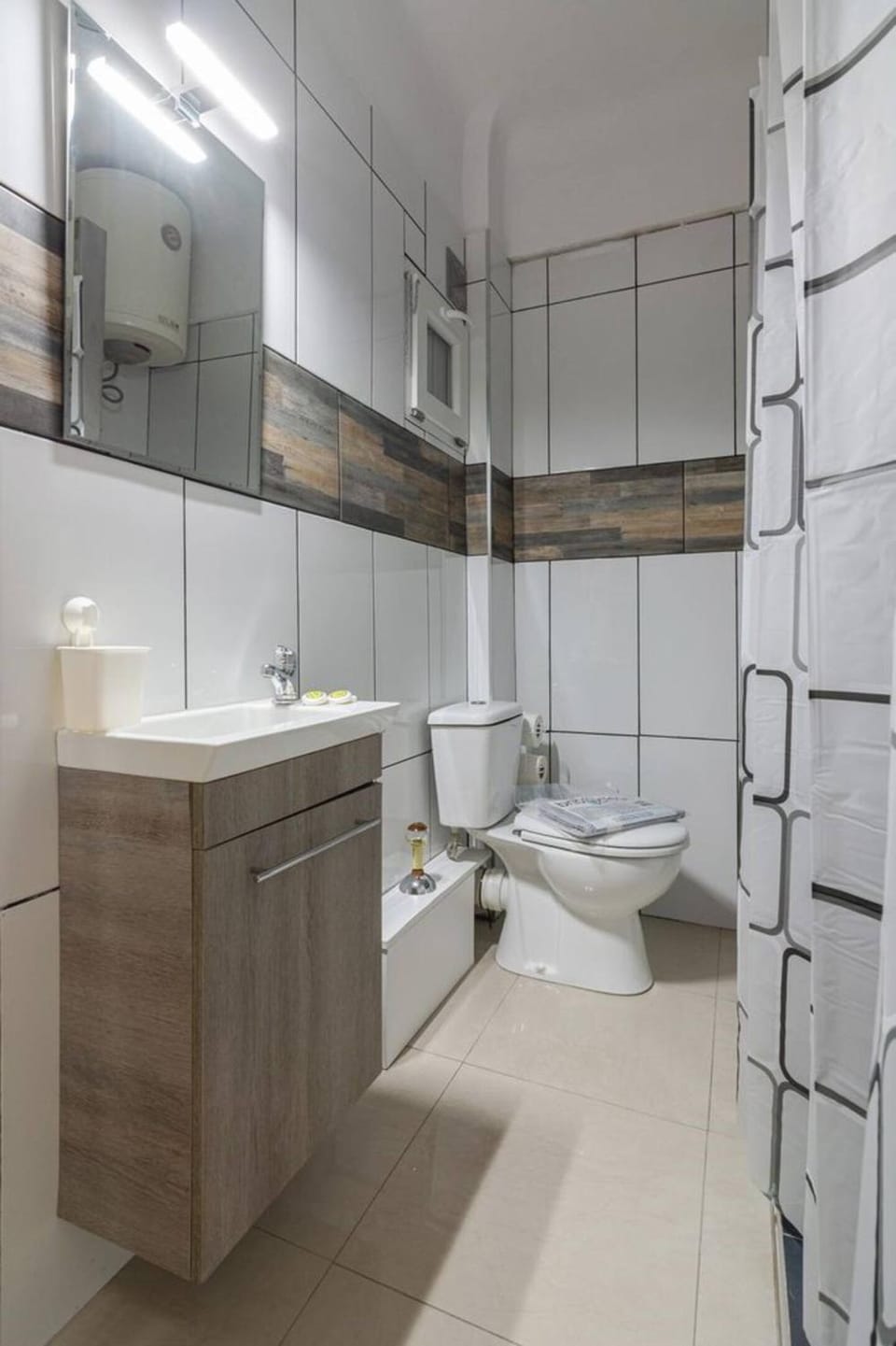 Dreamy Cove, Artistic Hideaway near Floisvos 1BD Apartment in South Athens