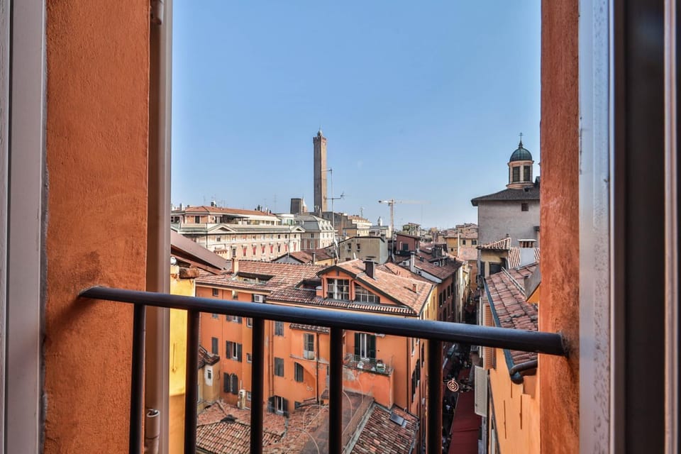 View (from property/room), City view